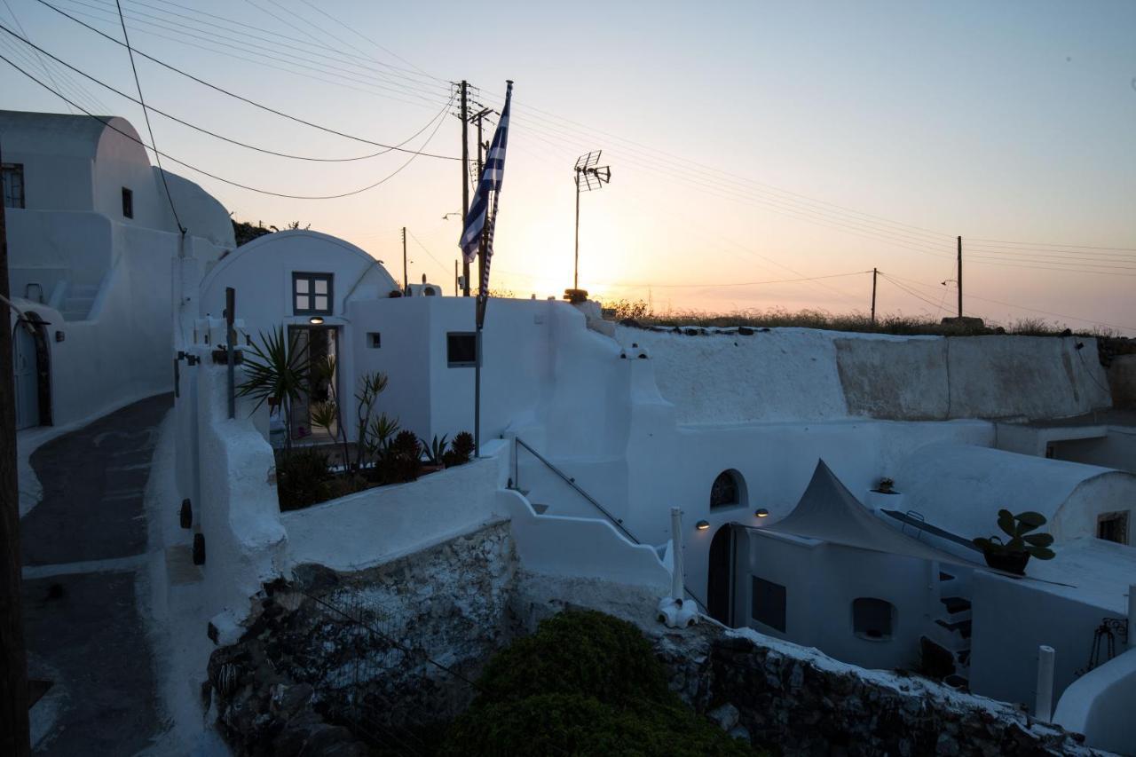 Mylopetres Traditional Houses Finikia Oia  Esterno foto