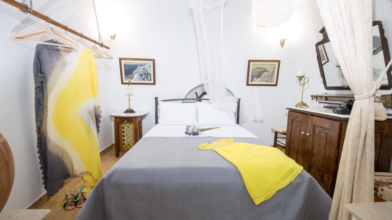 Mylopetres Traditional Houses Finikia Oia  Esterno foto