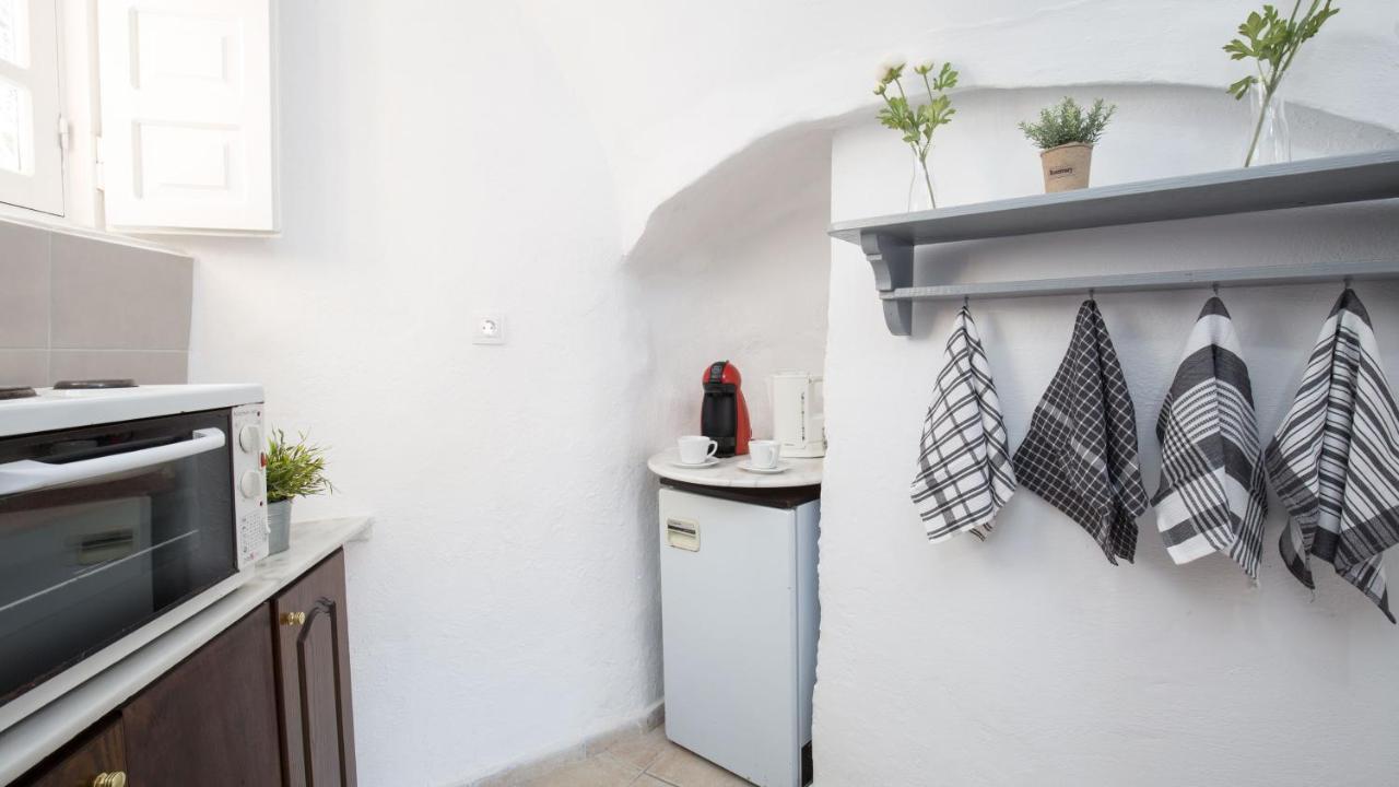 Mylopetres Traditional Houses Finikia Oia  Esterno foto